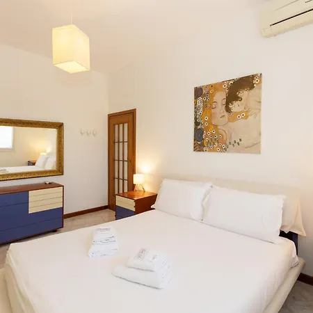 Two Bedrooms Apartamento *